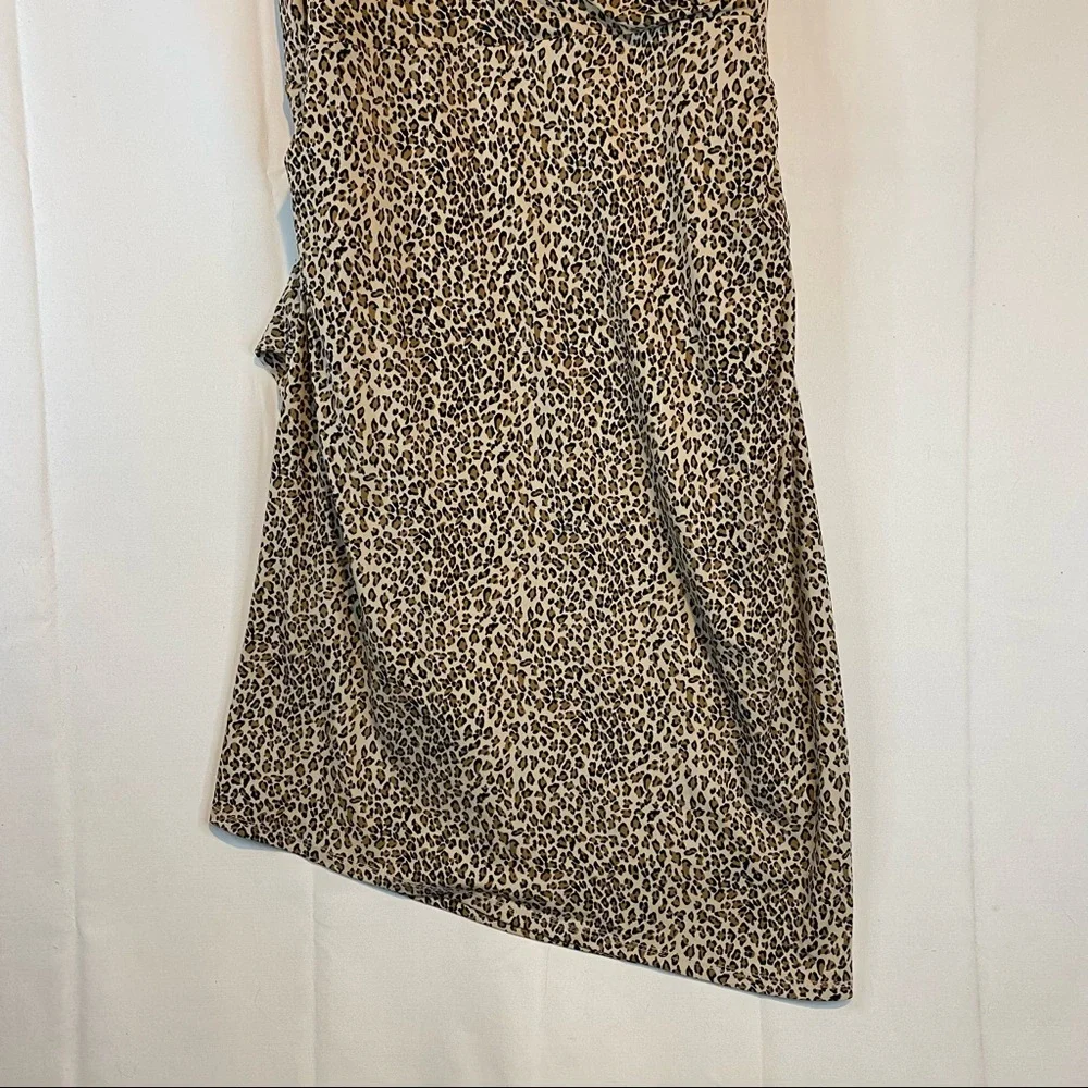 BETSEY JOHNSON Women’s Size 12 Dress Animal Leopard Stretch Sleeveless Lined - Picture 12 of 13